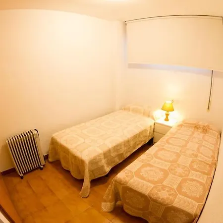 Apartment Charming Beachfront With /wifi