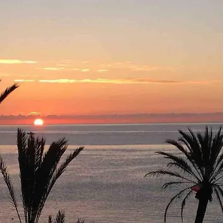 Apartment Charming Beachfront With /wifi Almunecar